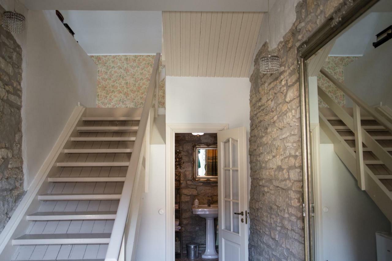 Apartment For Friends Kuressaare Exterior photo
